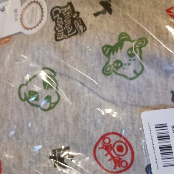 Animal Crossing Sweatshirt  Size XS - Picture 4 of 4